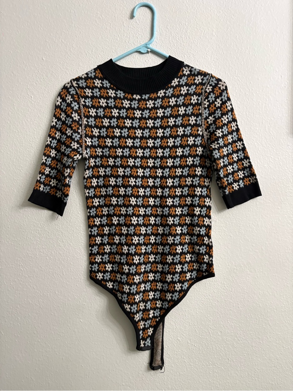 Free People woman’s Sweater Bodysuit size S p